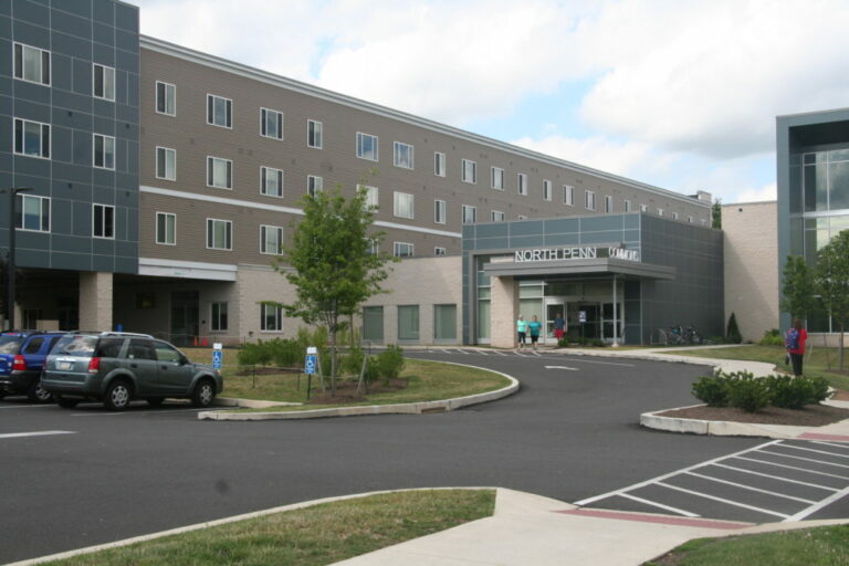 Advanced living communities